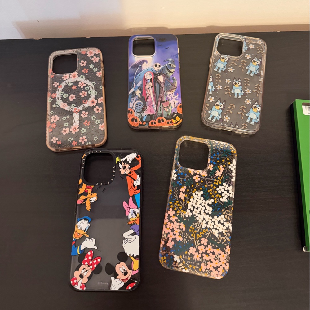 iPhone 14 Pro Max cases - Picture 2 of 6